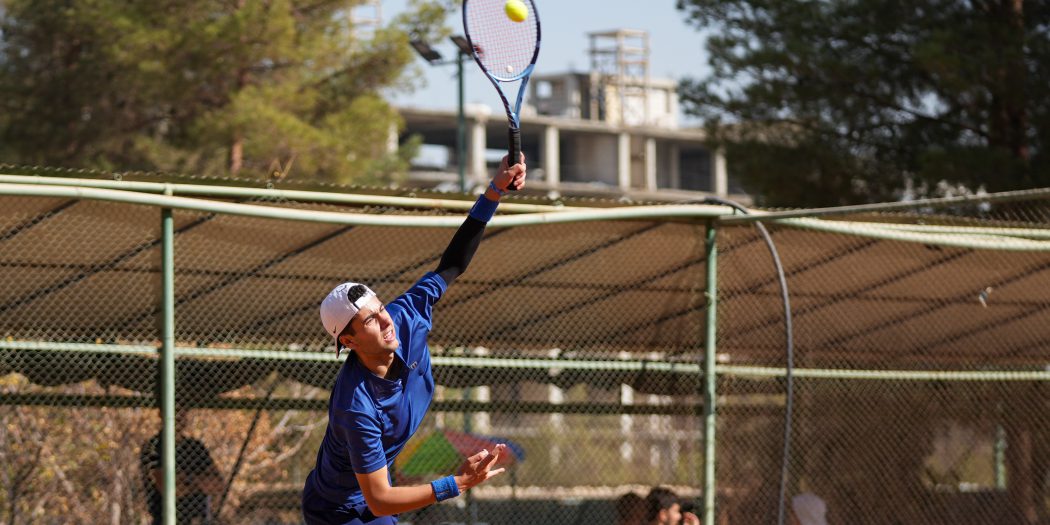 تور جهانی جوانان به ایستگاه نیمه‌نهایی انفرادی و فینال دوبل رسید